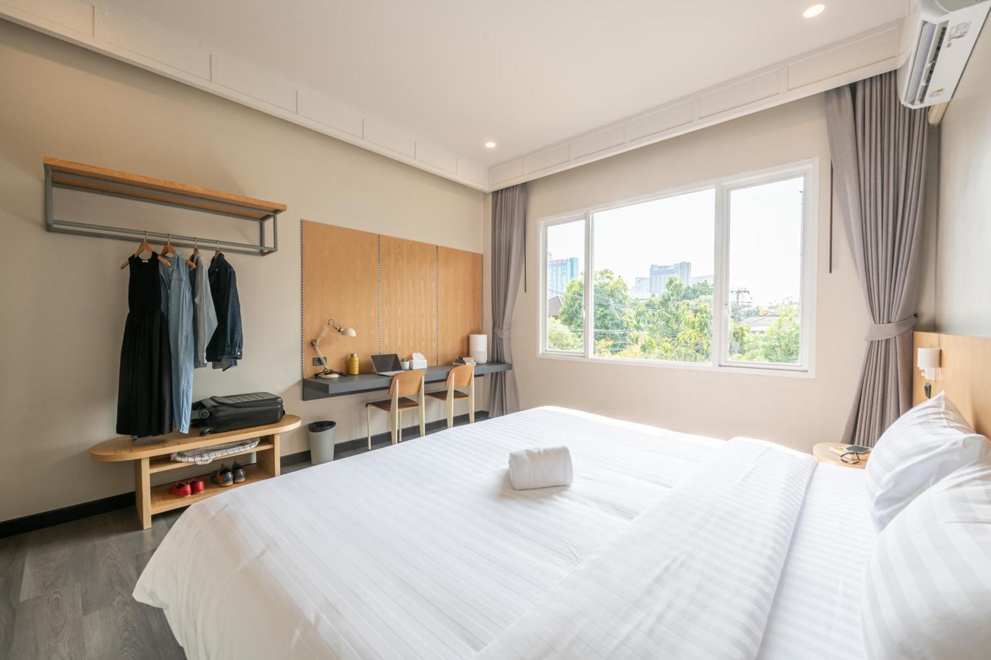 Alt Pingriver Coworking & Coliving Space Chiang Mai Buitenkant foto
