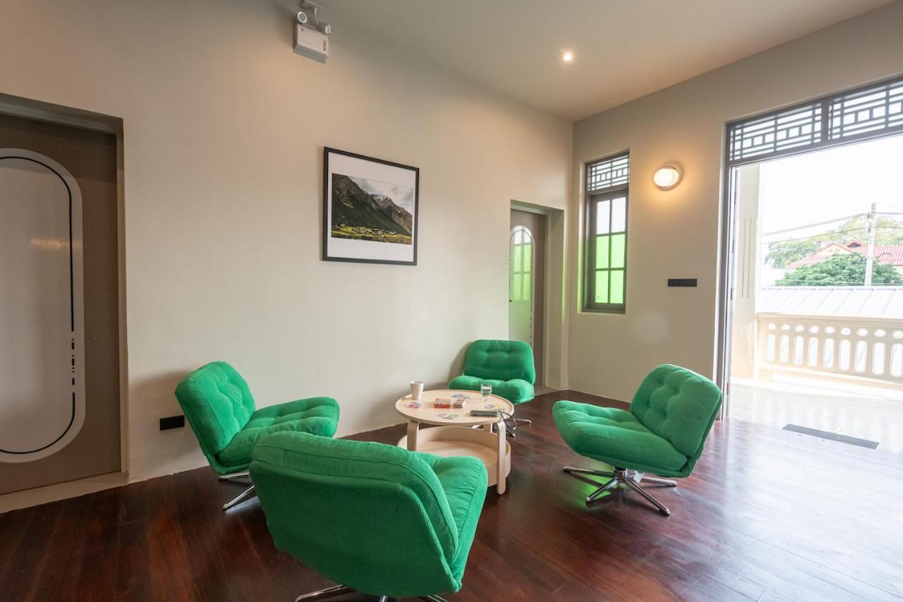 Alt Pingriver Coworking & Coliving Space Chiang Mai Buitenkant foto